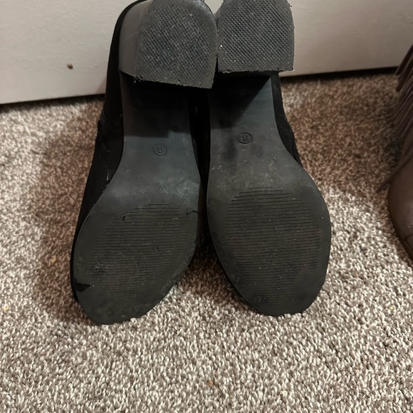 Black open toe booties - Picture 3 of 3